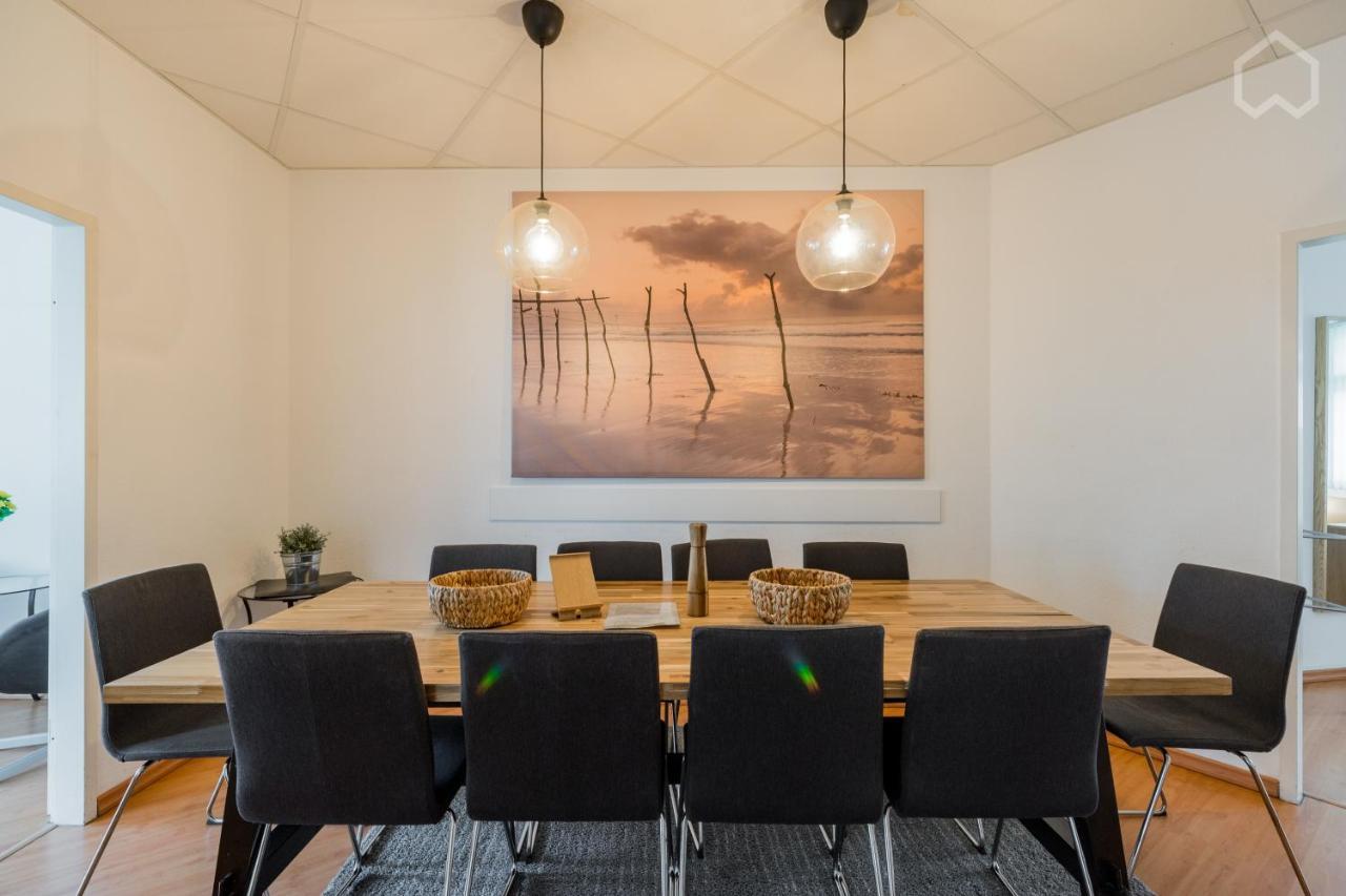 Spacious And Modern Furnished For 10 Guests Apartment *